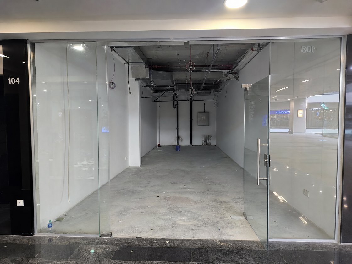 The same retail unit as a bare shell